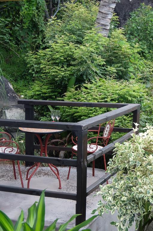 VI Miles Lodge Machabee Экстерьер фото